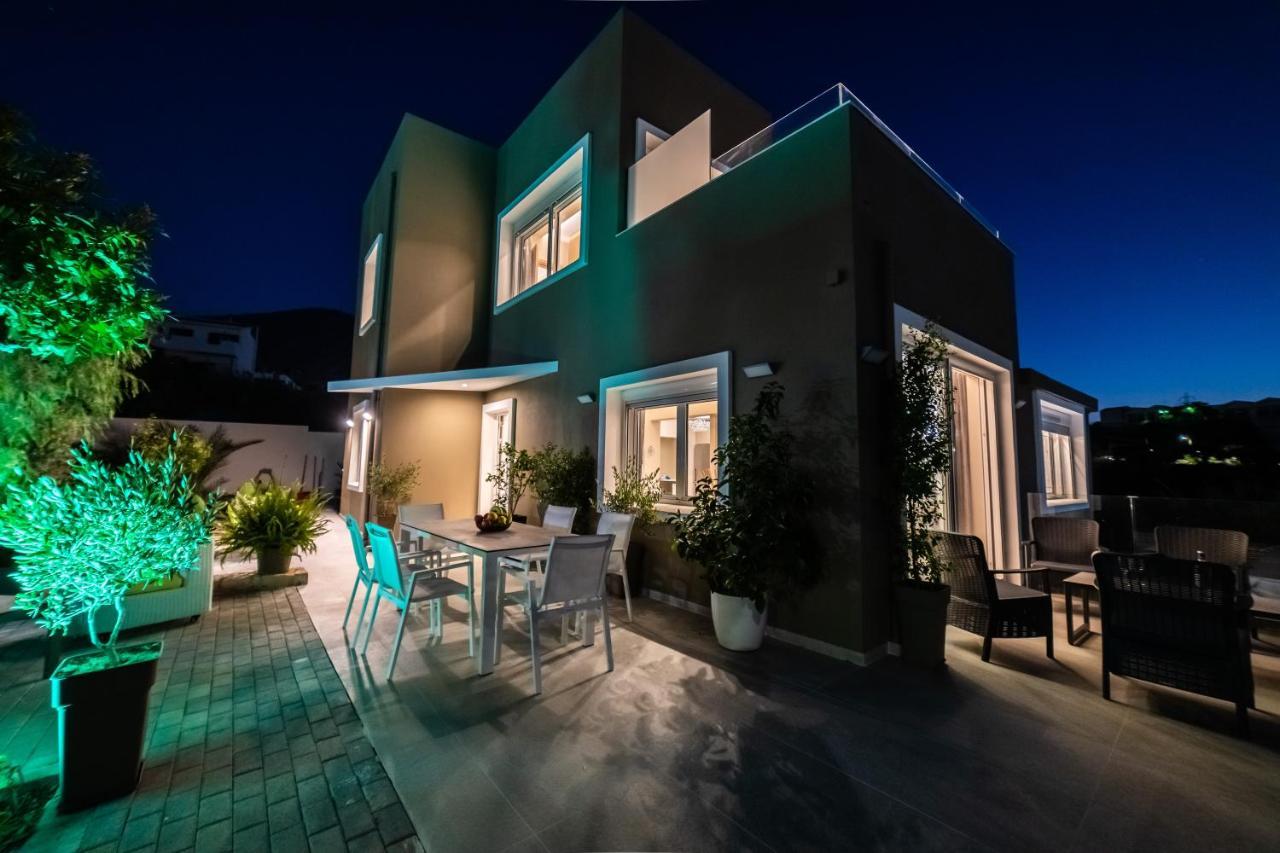Thomas - Private Pool - Sleeps 6 Villa *