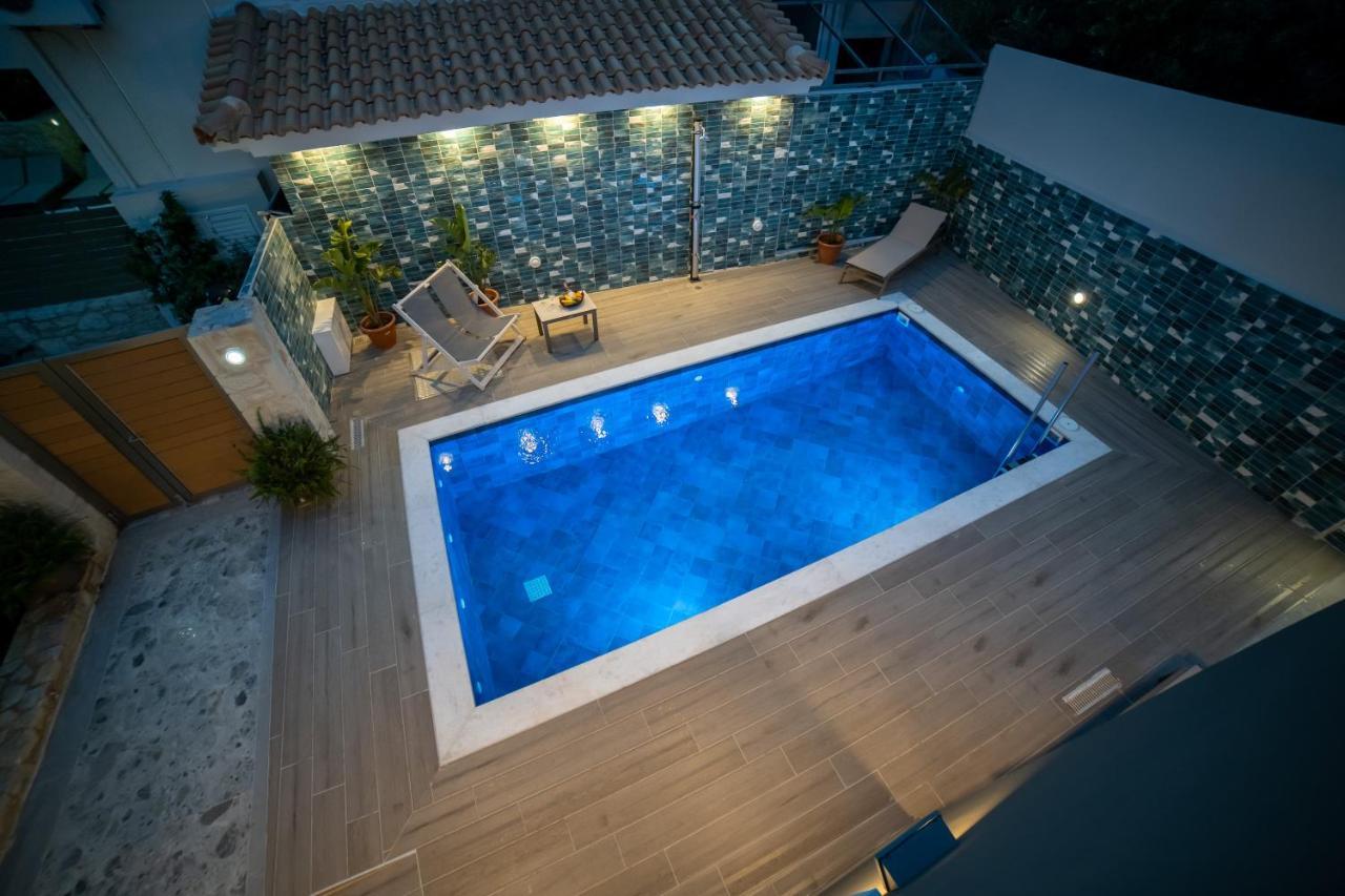 Thomas - Private Pool - Sleeps 6 Villa
